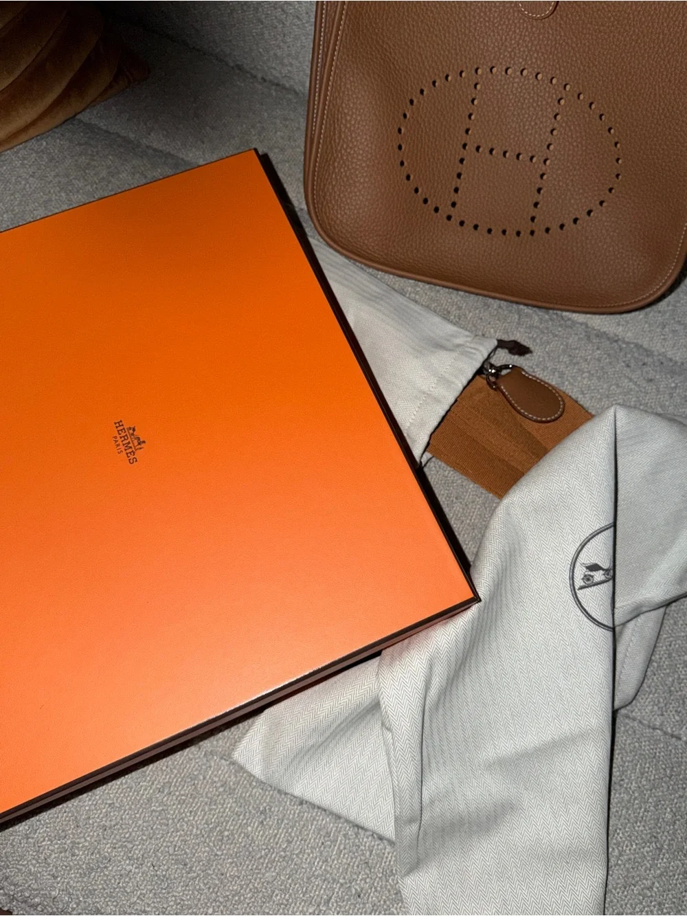 Brand new Hermes gold gen iiiEvelyne Crossbody Bag